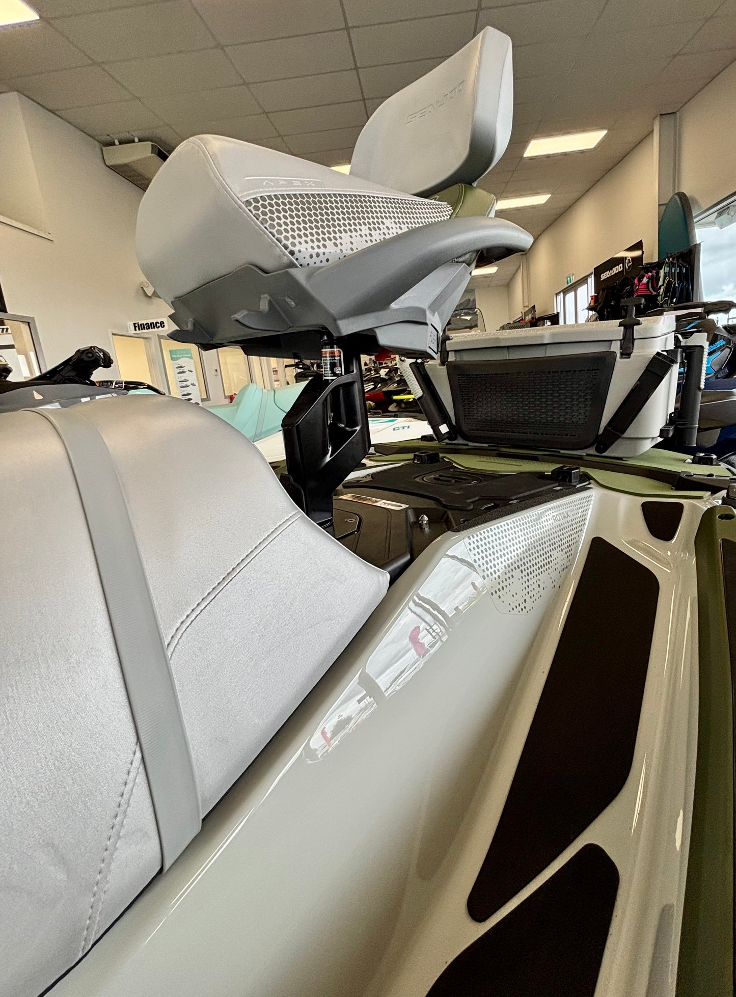 2025 Seadoo Apex 300 with Audio IBR IDF