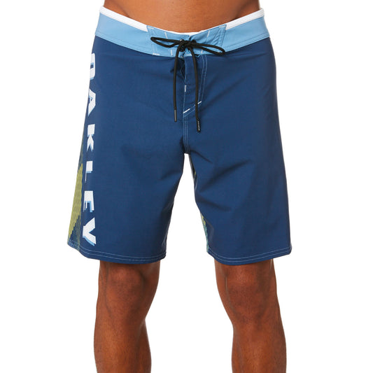 Oakley 75 Boardshort 18"