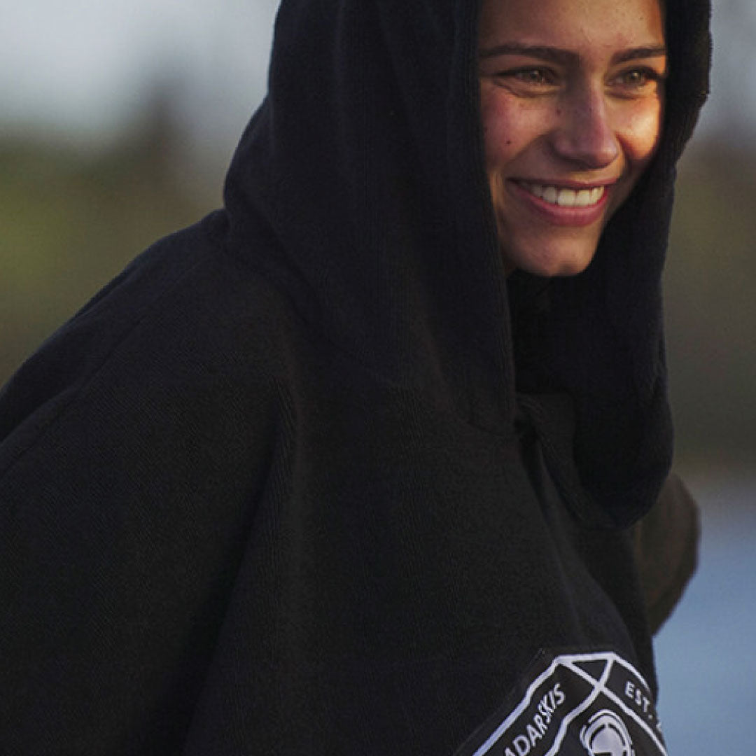 RADAR 2021 Change Towel (Black)