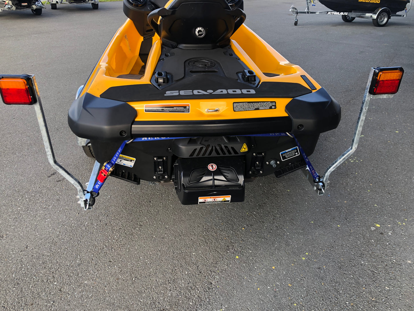 MAKZ Trailer Single with Galv Wheels (no side winder)