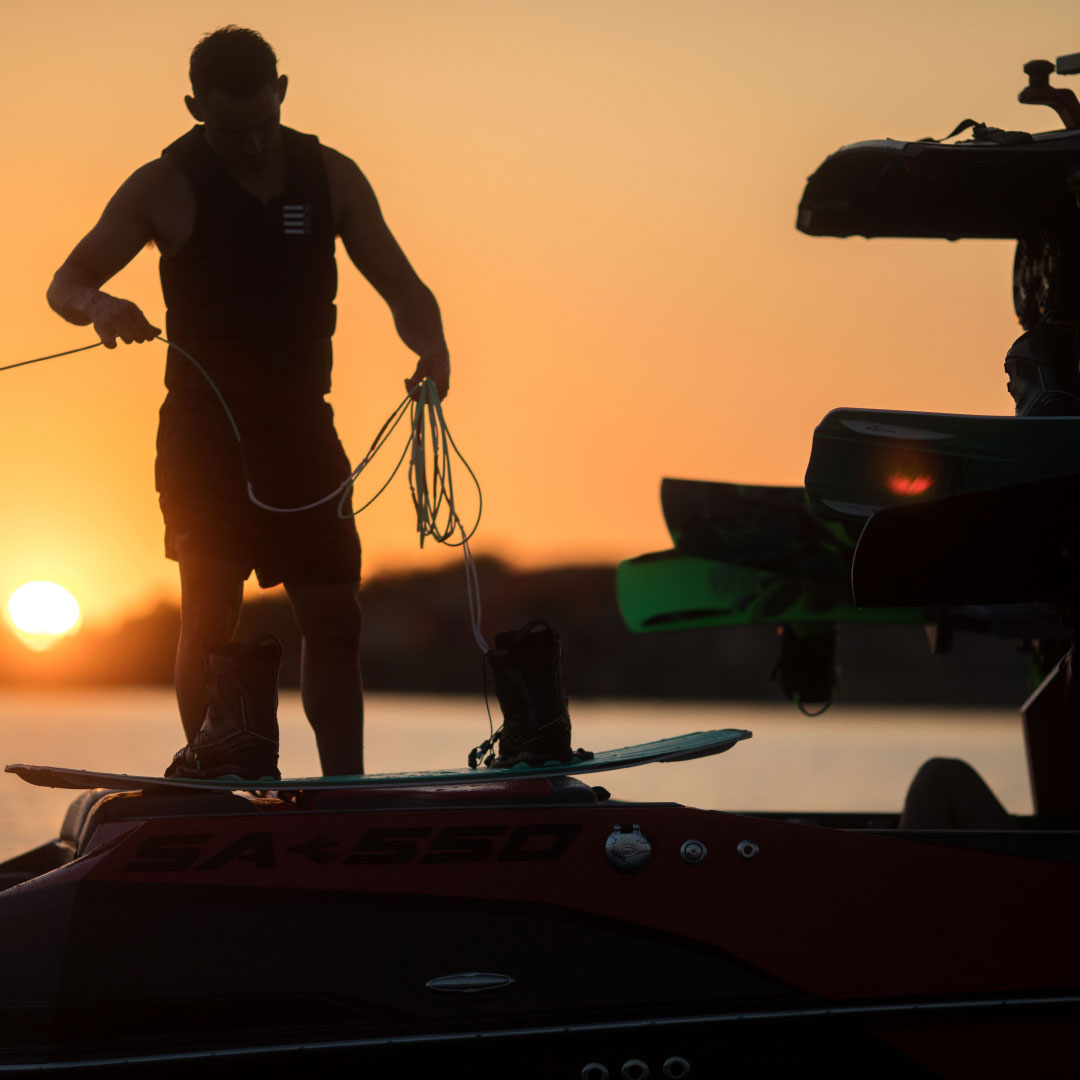 Ronix 2021 RXT - G10 Bar Lock Handle - Carbon / Molded Hide Grip - Carbon / Volt