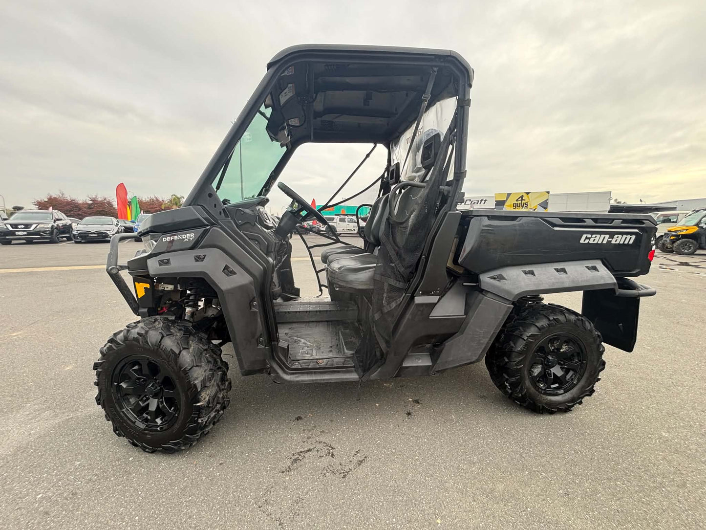 Canam Defender XT HD10 2023 trade