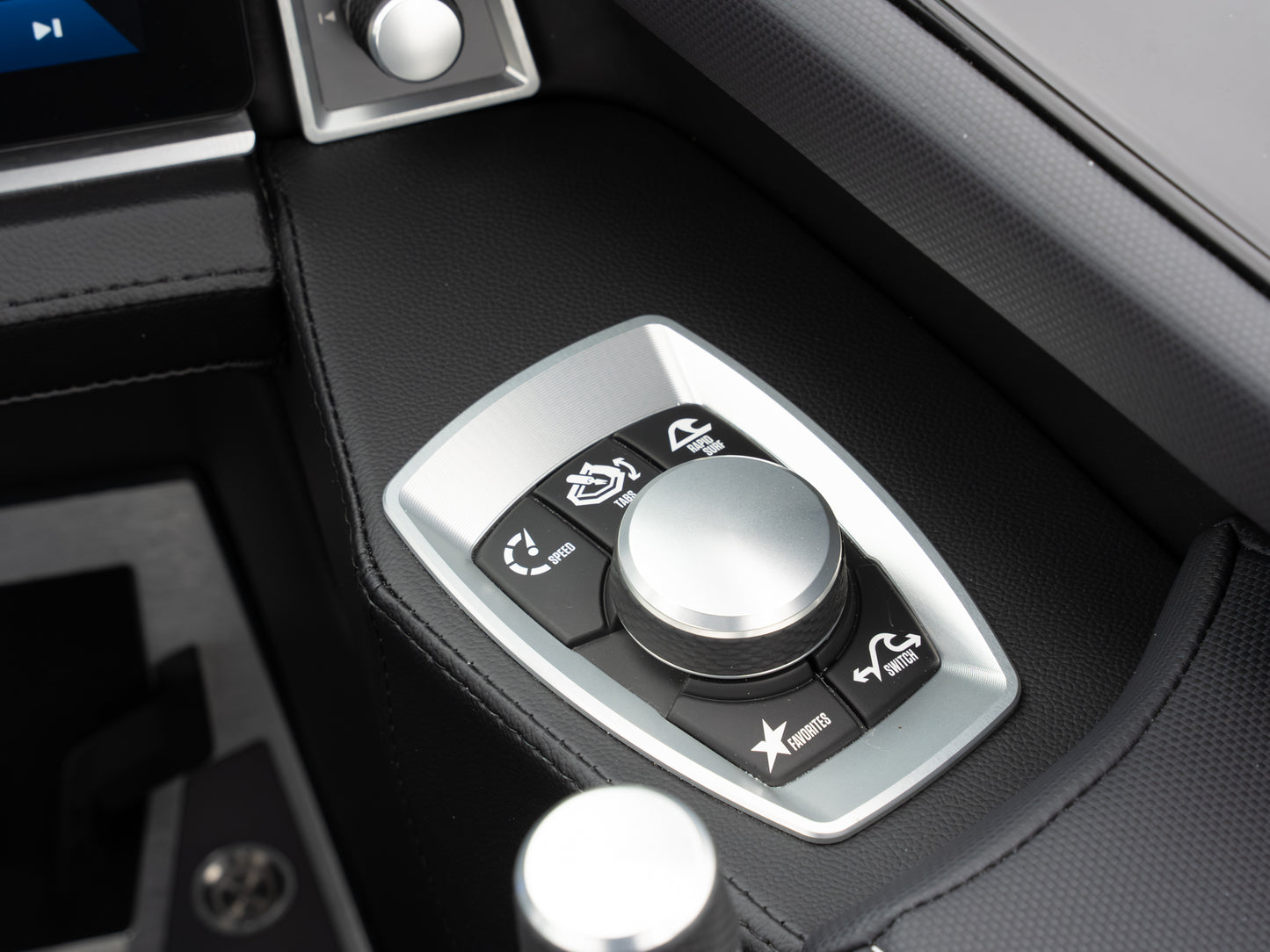 Mastercraft XT20 2026 Black