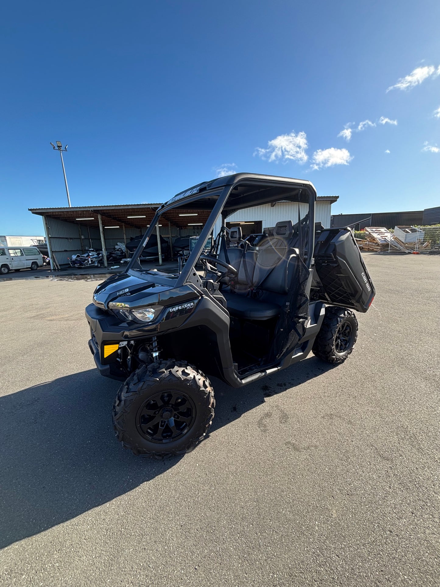 2024 Canam Defender XU HD9 (Tundra Green)