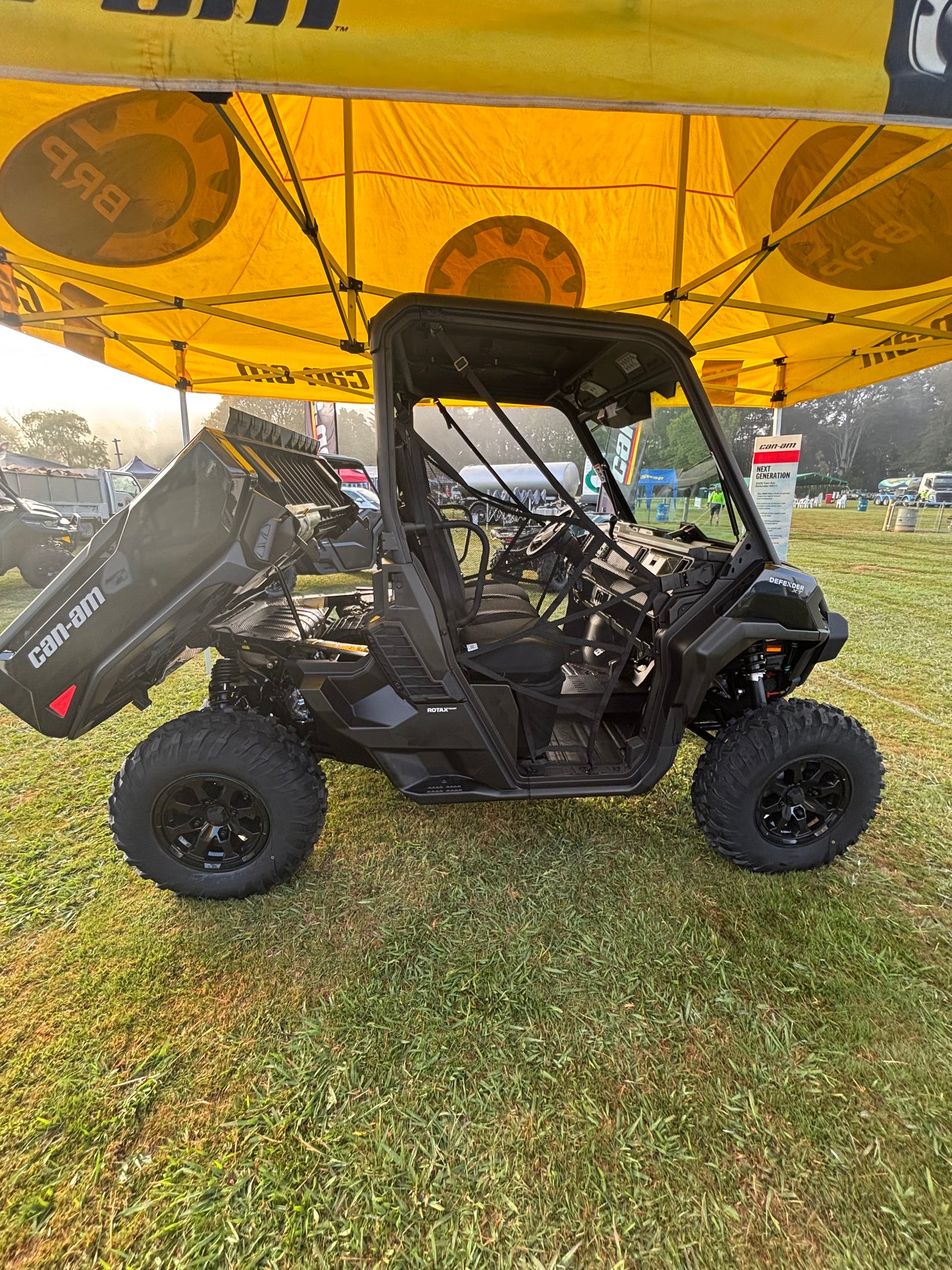 2026 Canam Defender XT HD11